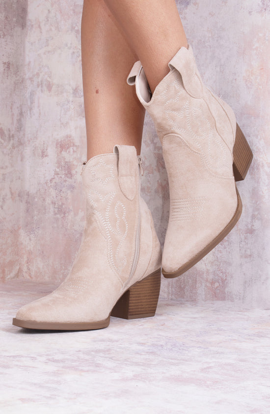 Load image into Gallery viewer, Star Beige Suede Cowboy Ankle Length Boots
