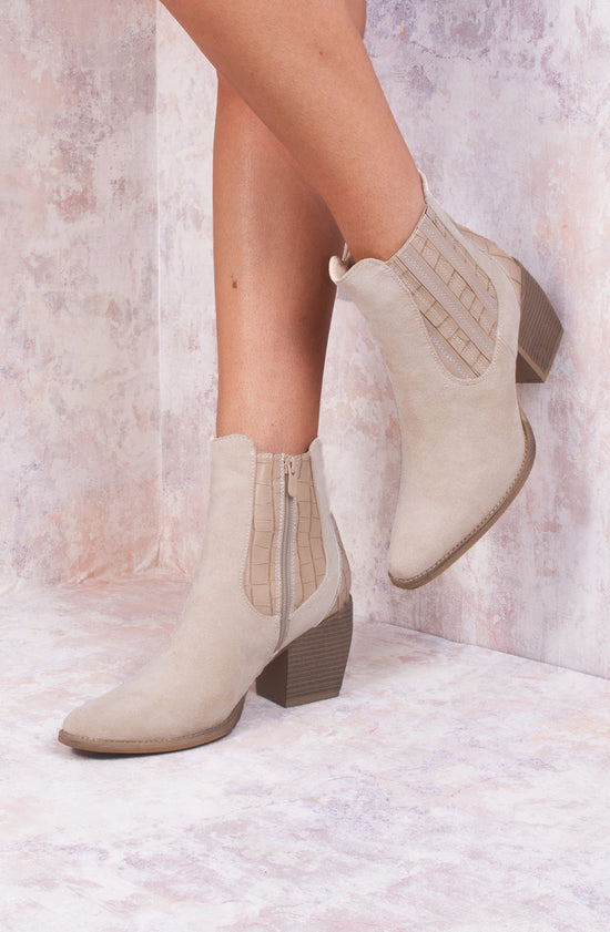 Load image into Gallery viewer, Beige Faux Suede Patent Pu Heeled Ankle Boot
