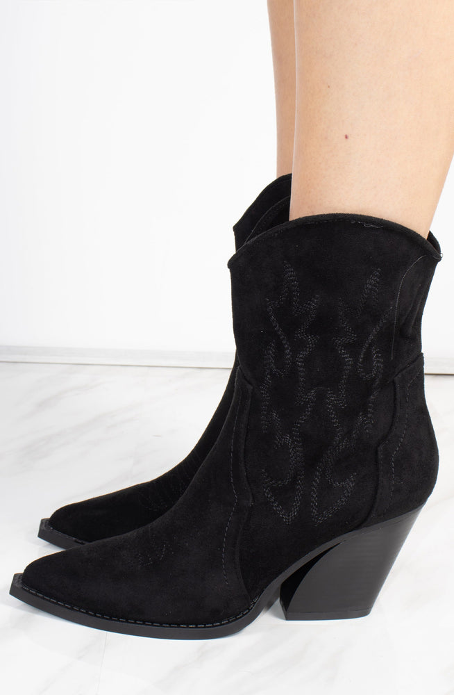 
            
                Load image into Gallery viewer, Black Faux Suede Embroidered Western Pointed Toe Cowboy Boots
            
        