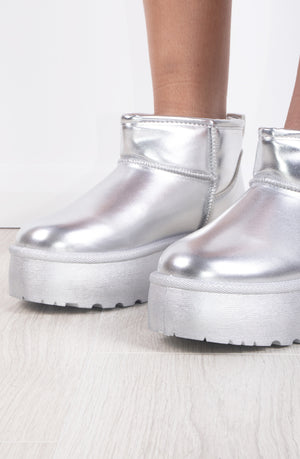 
            
                Load image into Gallery viewer, Silver Metallic Faux Leather Ultra Mini Ankle Ribbed Sole Platform Boots
            
        