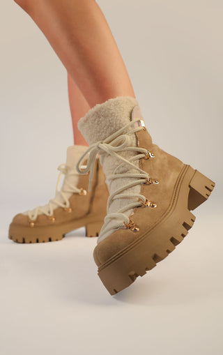 Khaki Faux Suede Lace Up Chunky Snow Style Boots