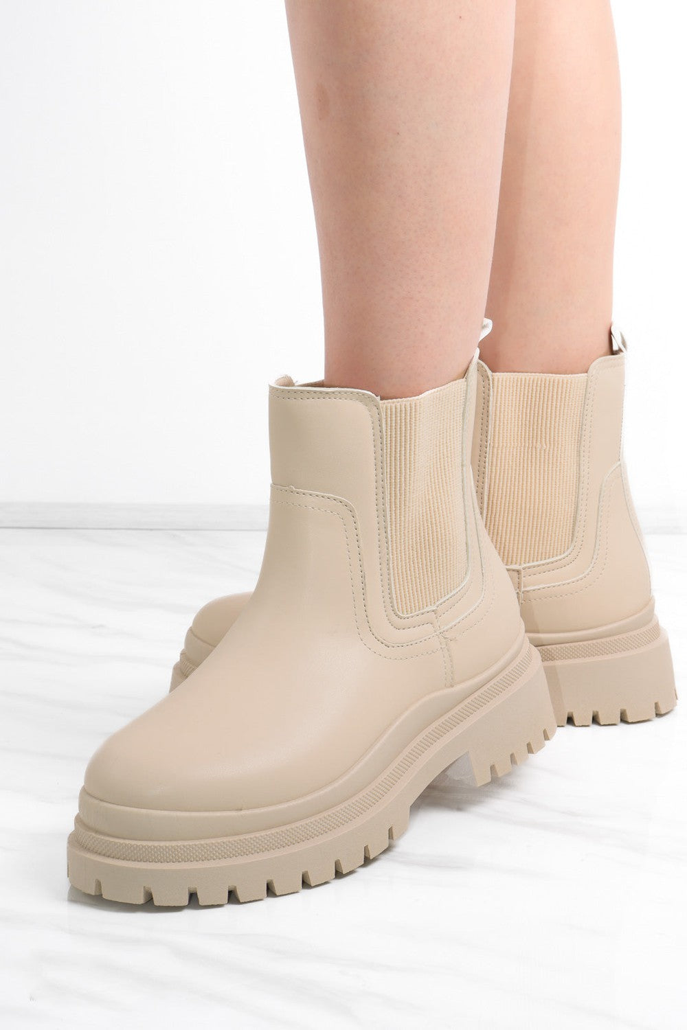 Beige Ankle Short Chelsea Platform Boots