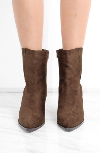 Brown Almond Toe Heeled Cowboy Silhouette Boot