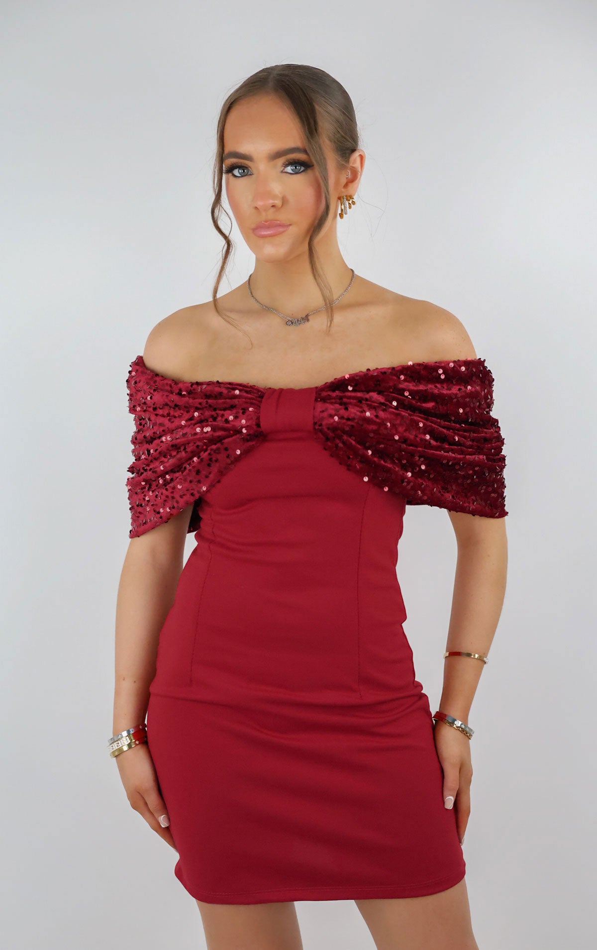 Burgundy Off The Shoulder Velvet Sequin Bow Structured Dress, M/L - 12-14 Burgundy Off The Shoulder Velvet Sequin Bow Structured Dress, M/L - 12-14