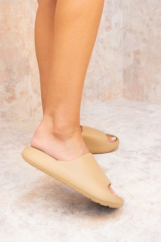 Taupe Rubber Sole Slider