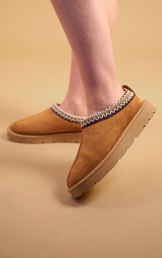 Chestnut Tazmin Aztec Detail Faux Fur Lining Platform Slipper