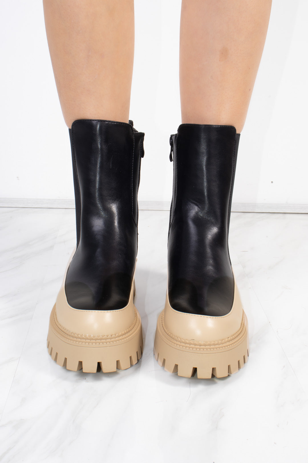 Chunky Sole Black And Beige Contrast Ankle Chelsea Boots