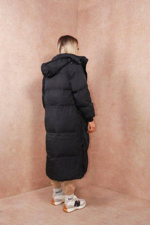 
            
                Load image into Gallery viewer, Black Long-line Tassel Detailing Puffer Jacket
            
        