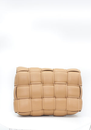 
            
                Load image into Gallery viewer, THE ZHARA BEIGE WOVEN CLUTCH BAG
            
        