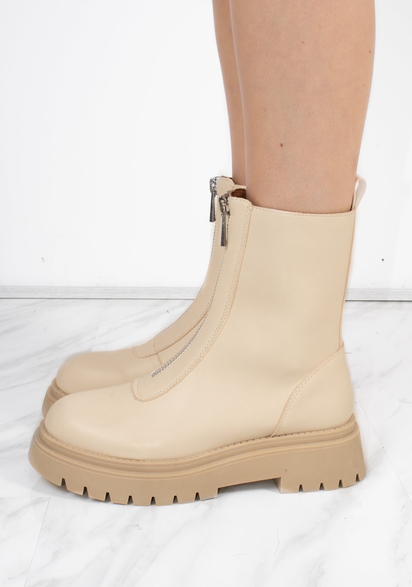 Load image into Gallery viewer, Beige PU Double Cleated Sole Zip Front Ankle Boots
